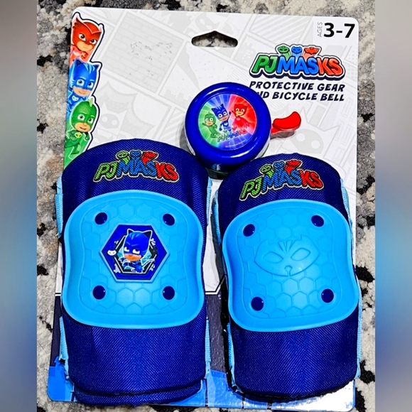 PJMask Protective Gear and Bicycle Bell (Ages 3 - 7, NWT) - Picture 1 of 5